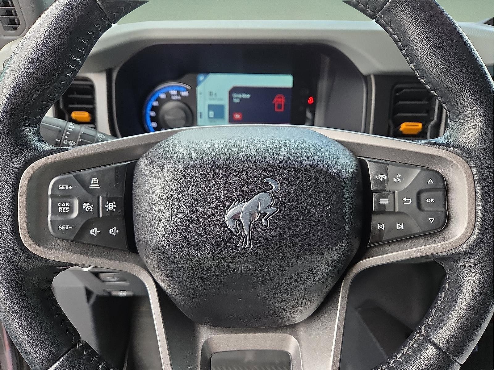 Certified 2023 Ford Bronco Badlands image 24