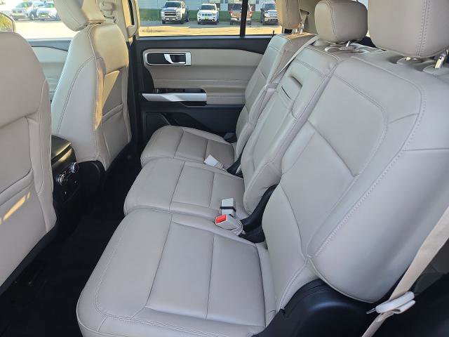Certified 2022 Ford Explorer XLT w/ Equipment Group 202A image 26