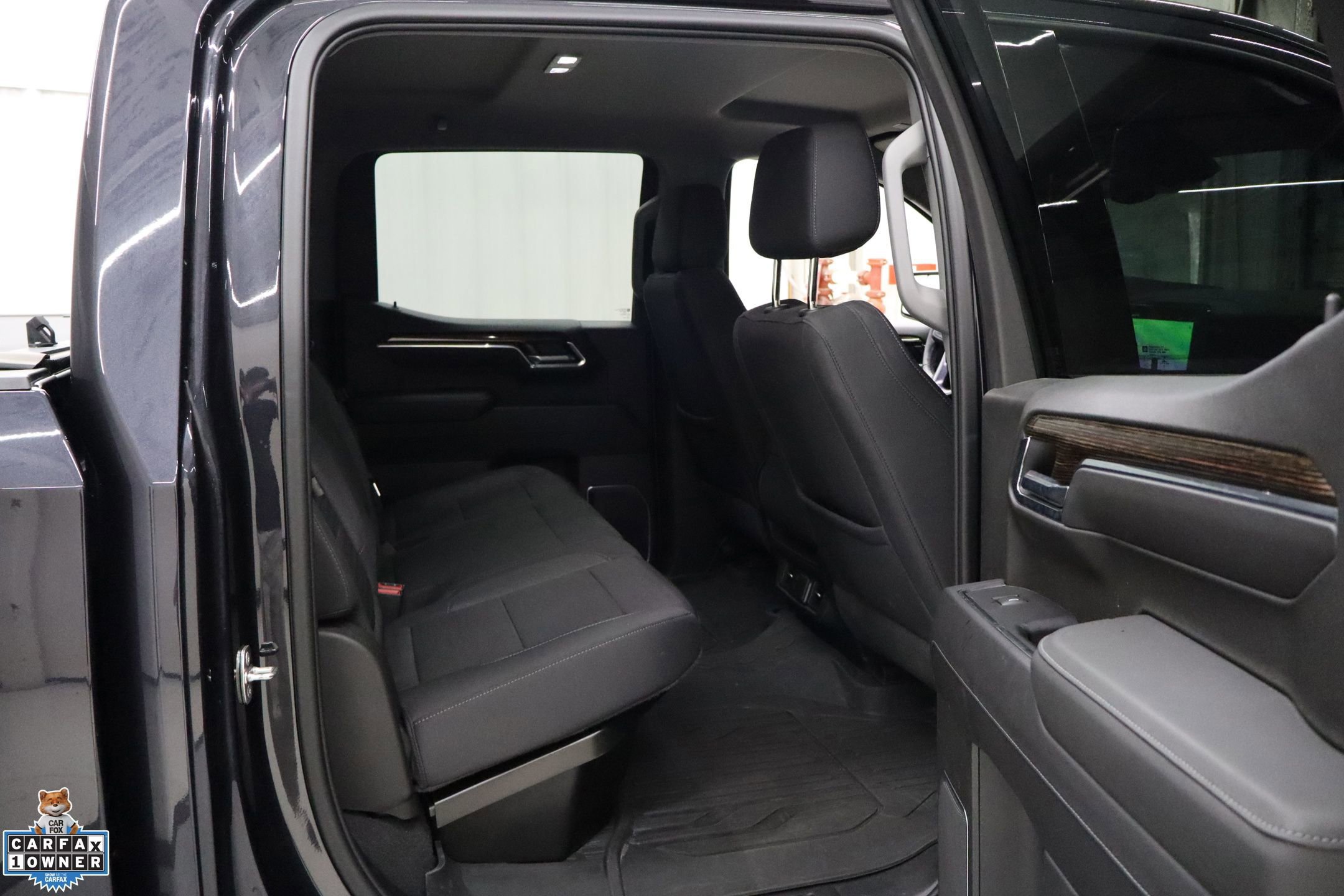 Used 2023 GMC Sierra 1500 Elevation image 32