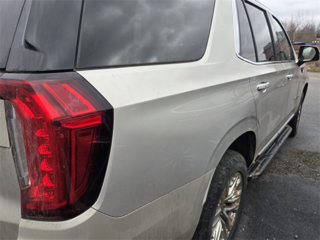 Used 2022 GMC Yukon SLT w/ SLT Luxury Package image 10