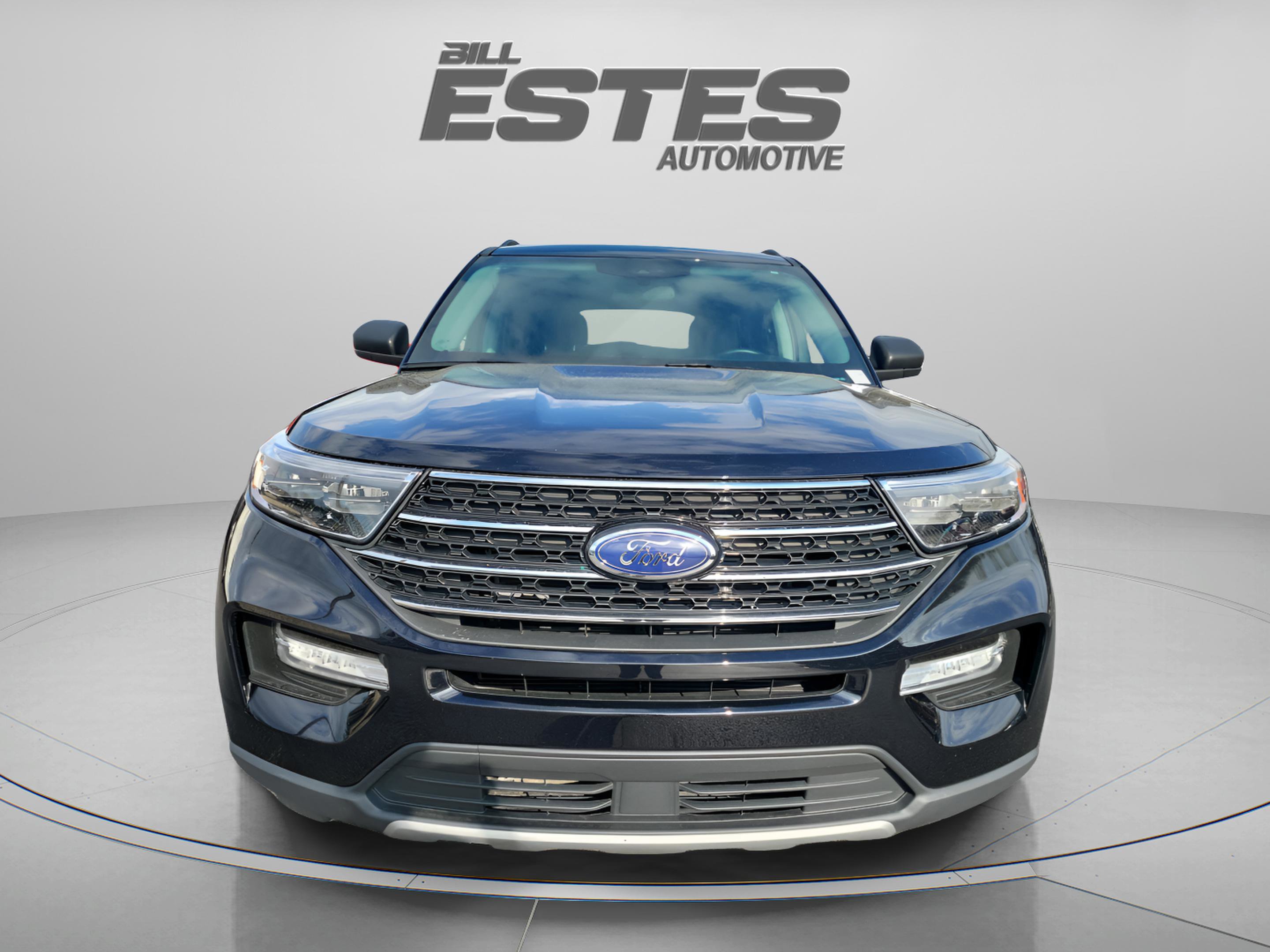 Certified 2023 Ford Explorer XLT w/ Equipment Group 202A AWD/4WD image 6