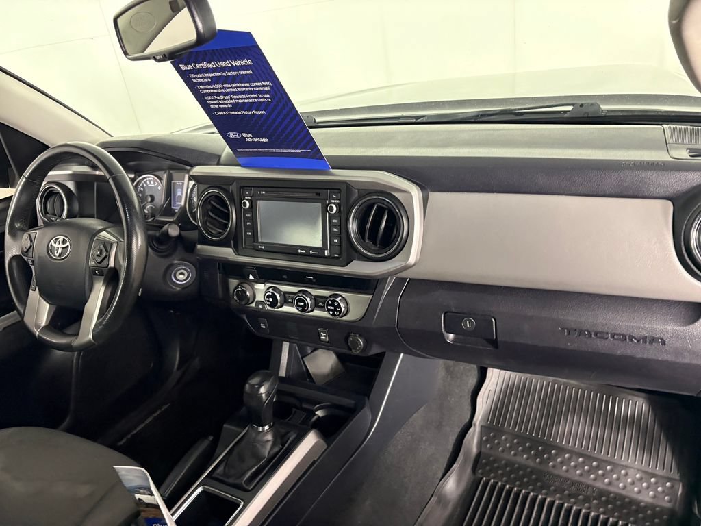 Used 2017 Toyota Tacoma SR5 w/ Tow Package AWD/4WD image 34
