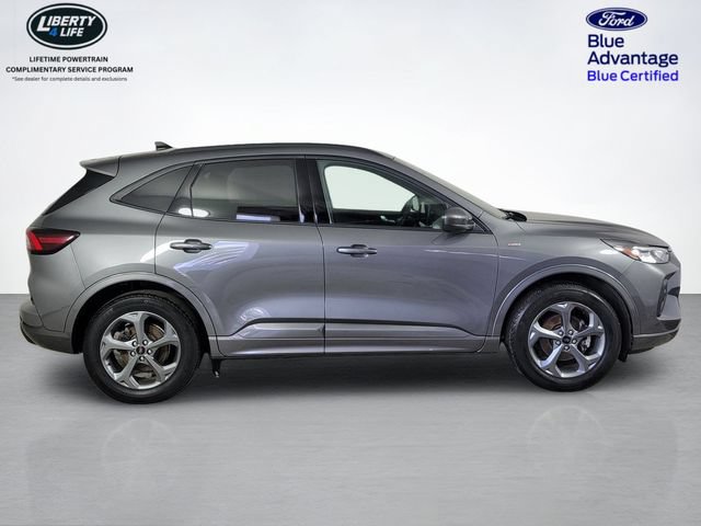 Certified 2023 Ford Escape ST-Line Select w/ Tech Pack #2 AWD/4WD image 2