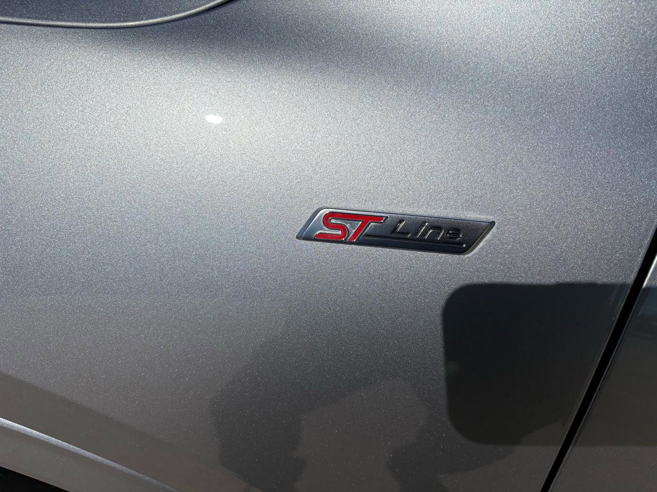 Certified 2024 Ford Escape ST-Line image 9