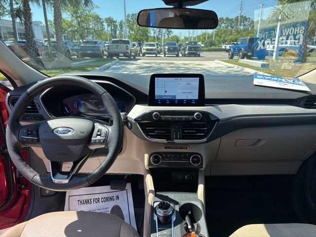 Certified 2020 Ford Escape SE Sport AWD/4WD image 17