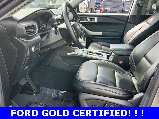 Certified 2022 Ford Explorer XLT w/ Equipment Group 202A image 9