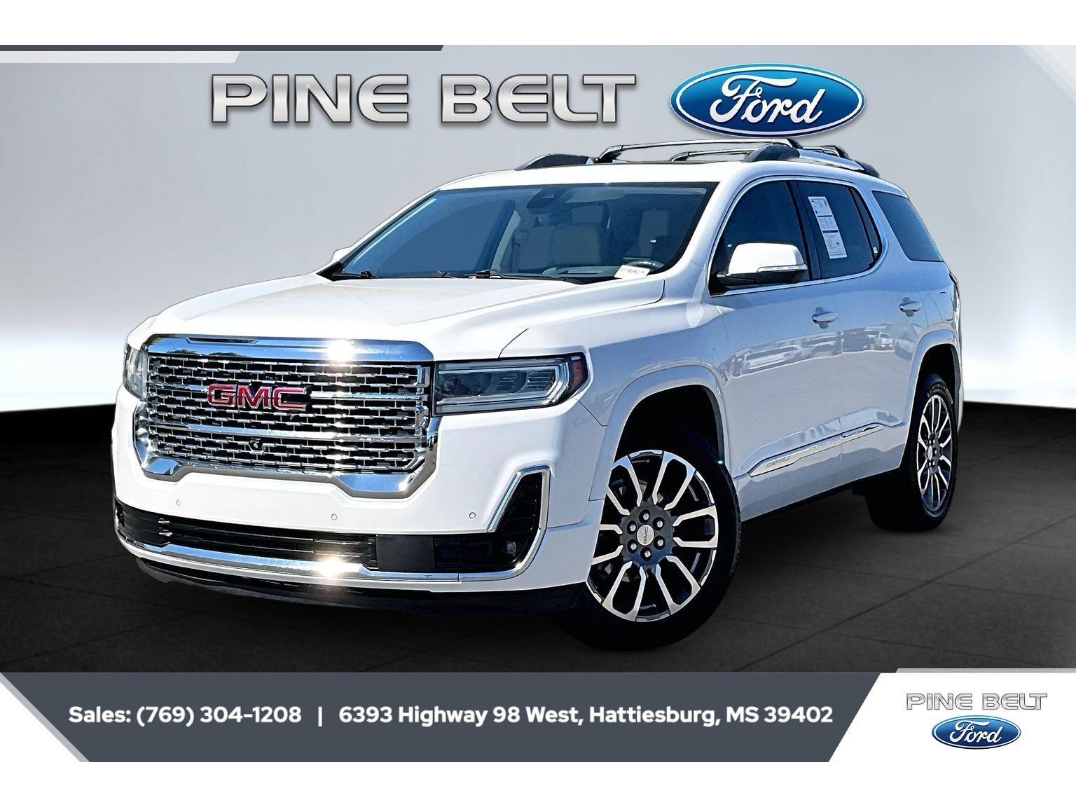 Used 2021 GMC Acadia Denali w/ Denali Technology Package FWD image 10