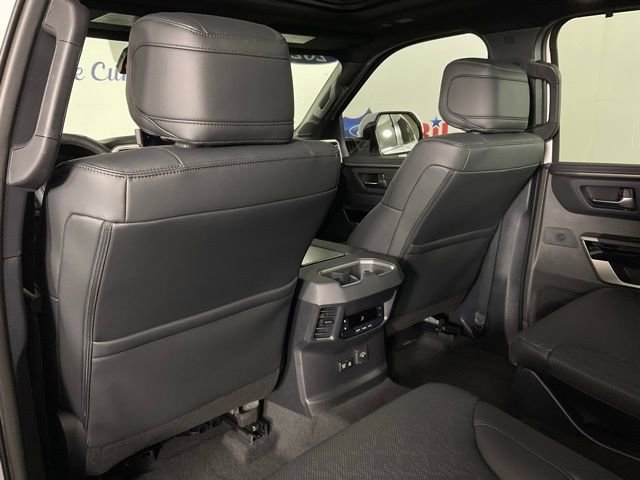 Used 2025 Toyota Sequoia Platinum image 15