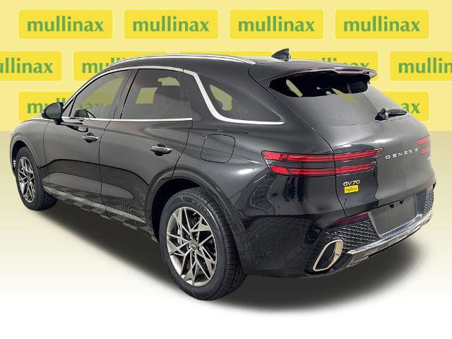 Used 2023 Genesis GV70 2.5T w/ Advanced Package AWD/4WD image 12