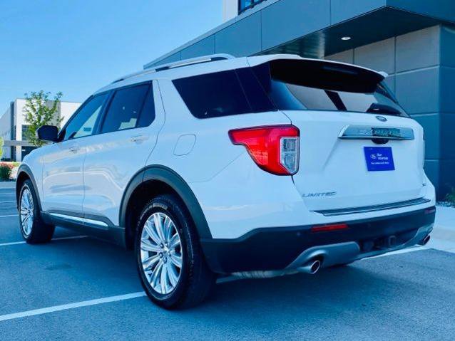 Certified 2021 Ford Explorer Limited AWD/4WD image 7