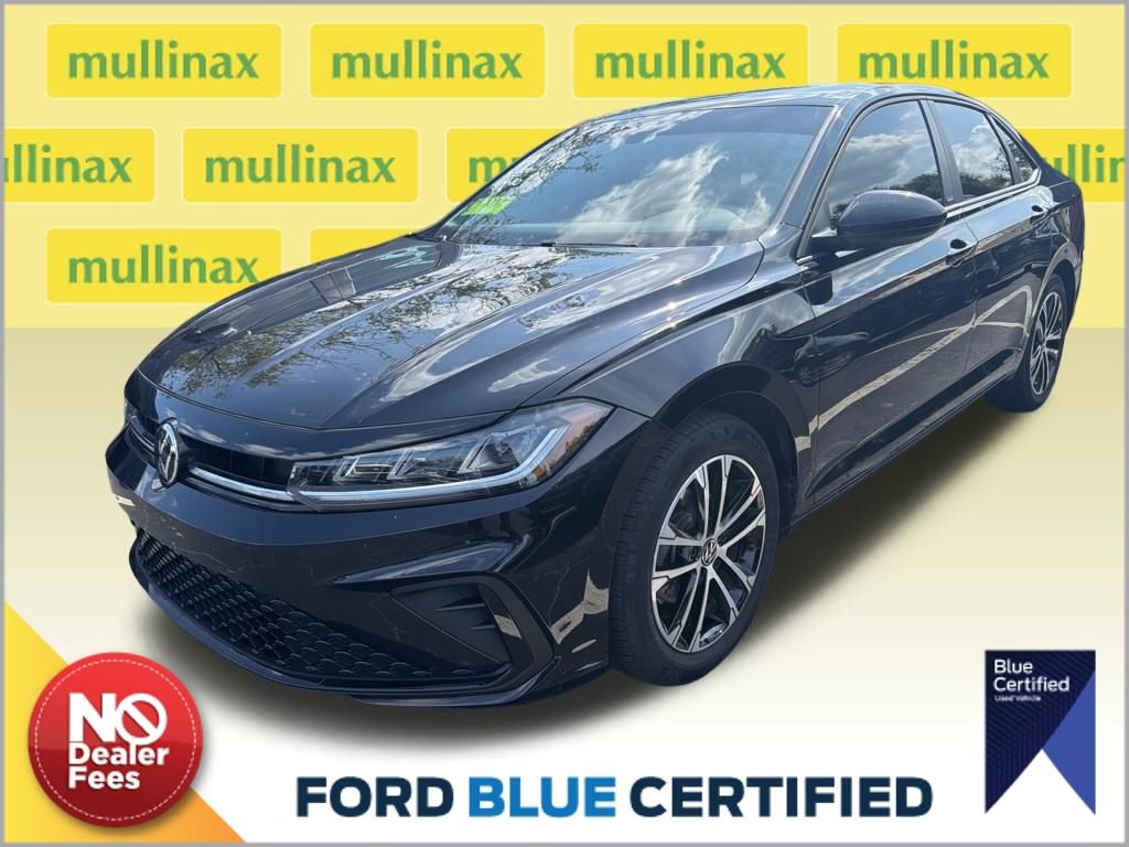 Used 2025 Volkswagen Jetta Sport FWD image 1