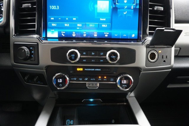 Certified 2022 Ford F250 Lariat AWD/4WD image 30