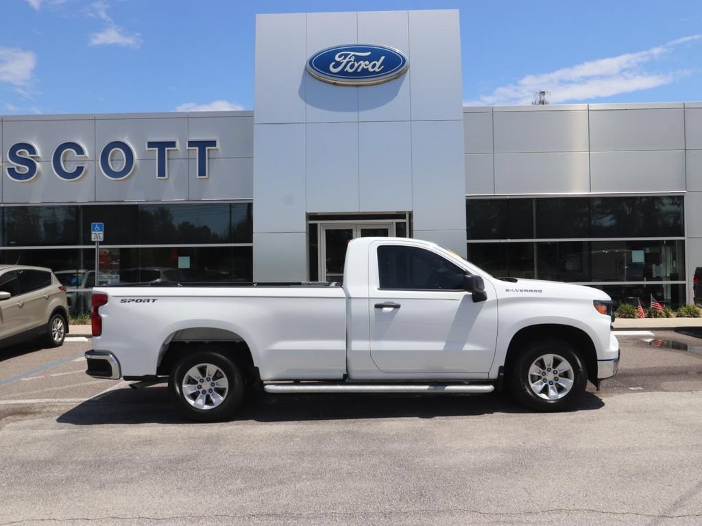 Used 2025 Chevrolet Silverado 1500 W/T RWD image 15