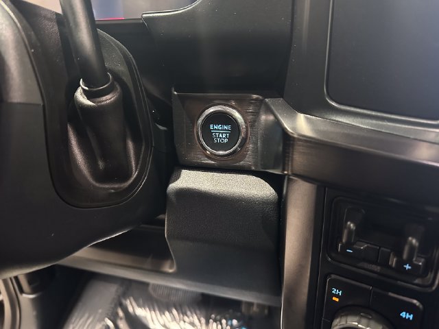 Certified 2023 Ford F350 Lariat AWD/4WD image 18