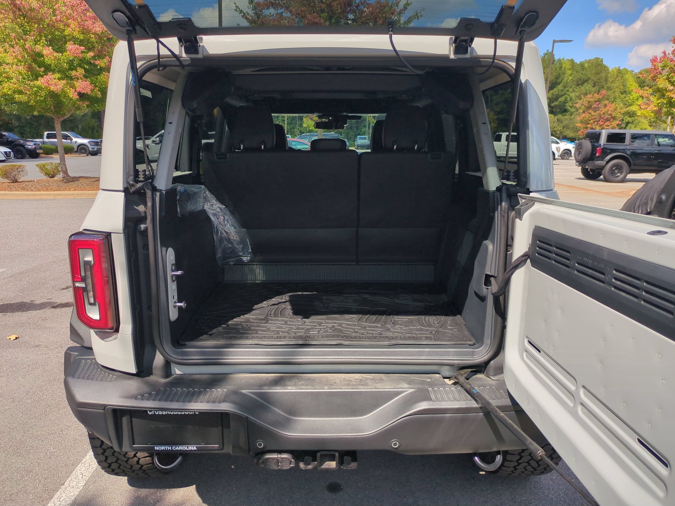 Certified 2026 Ford Bronco Badlands AWD/4WD image 29
