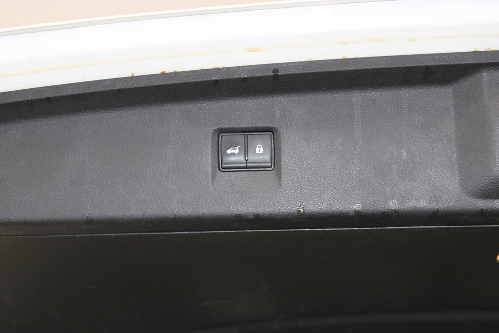 Used 2023 INFINITI QX60 Sensory w/ Cargo Package image 19