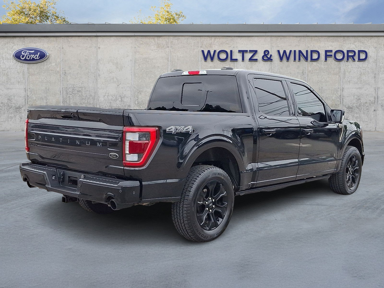 Certified 2023 Ford F150 Platinum w/ Equipment Group 701A High AWD/4WD image 6
