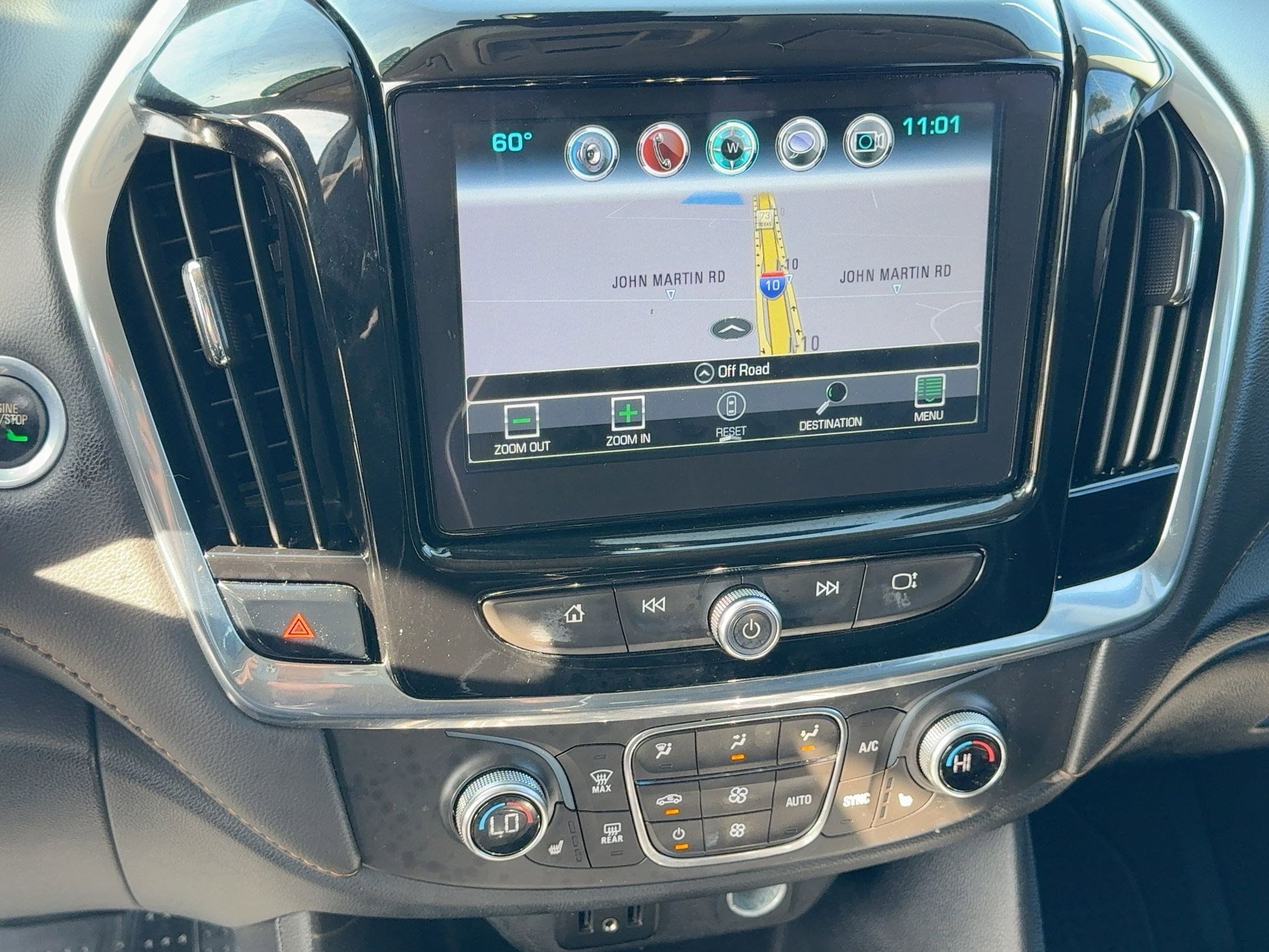 Used 2018 Chevrolet Traverse LT image 23