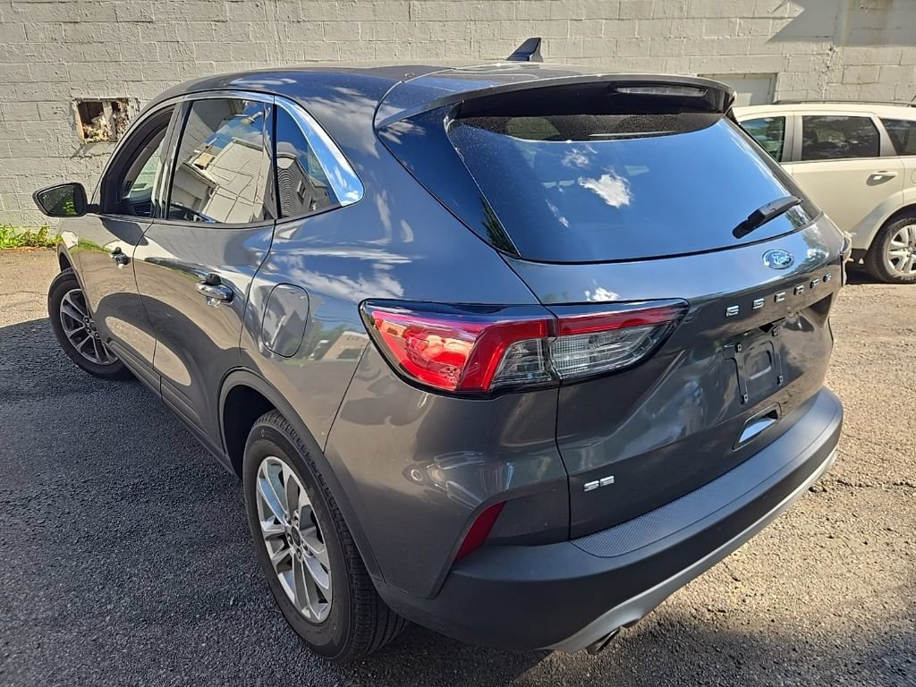 Certified 2022 Ford Escape SE FWD image 8
