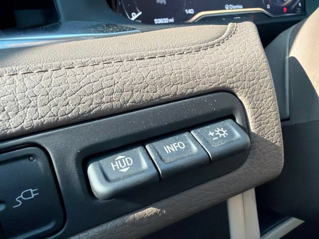 Used 2022 GMC Yukon Denali AWD/4WD image 38