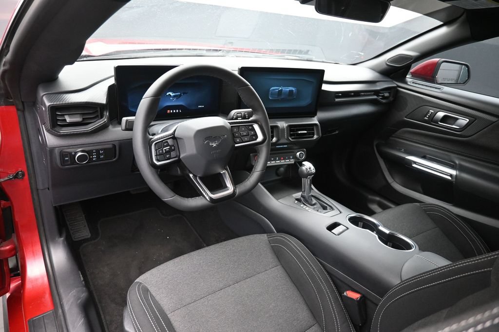 Certified 2024 Ford Mustang Coupe RWD image 10