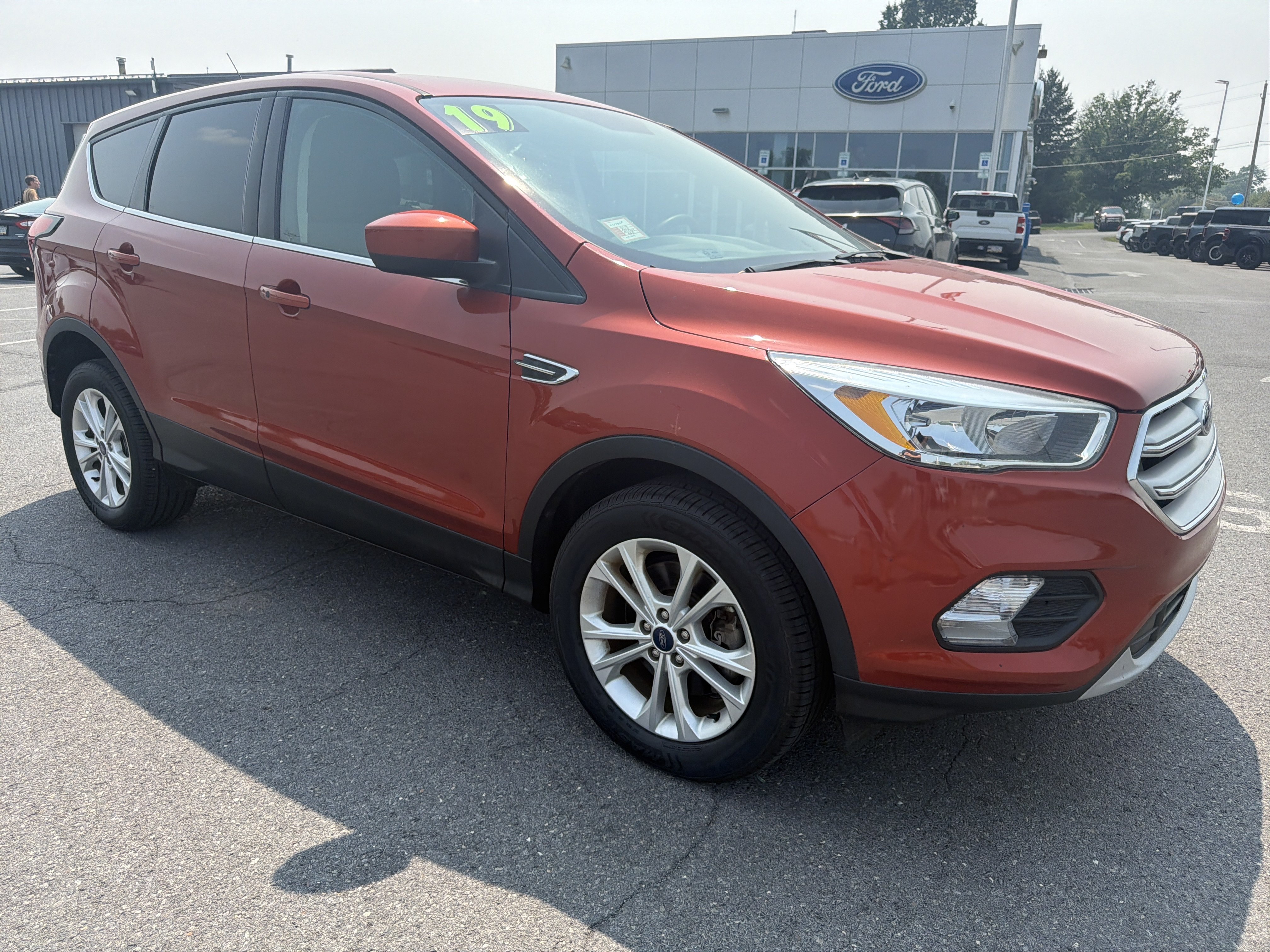 Certified 2019 Ford Escape SE
