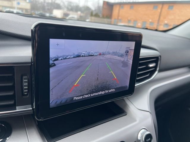 Certified 2023 Ford Explorer XLT w/ Equipment Group 202A image 13