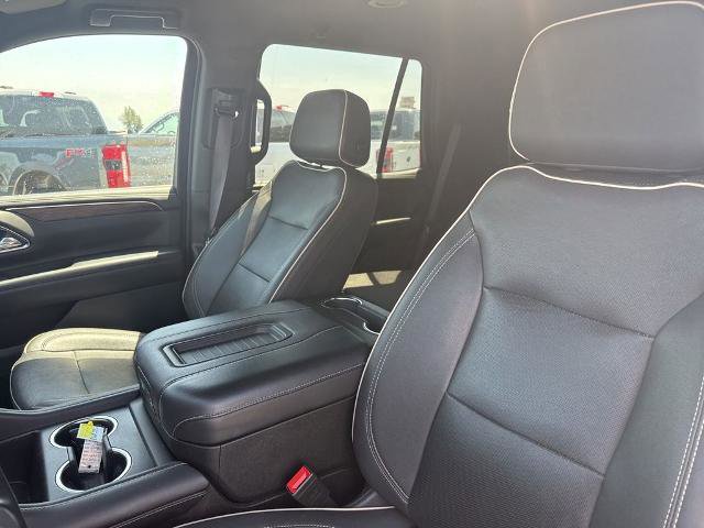 Used 2024 Chevrolet Tahoe Premier AWD/4WD image 8