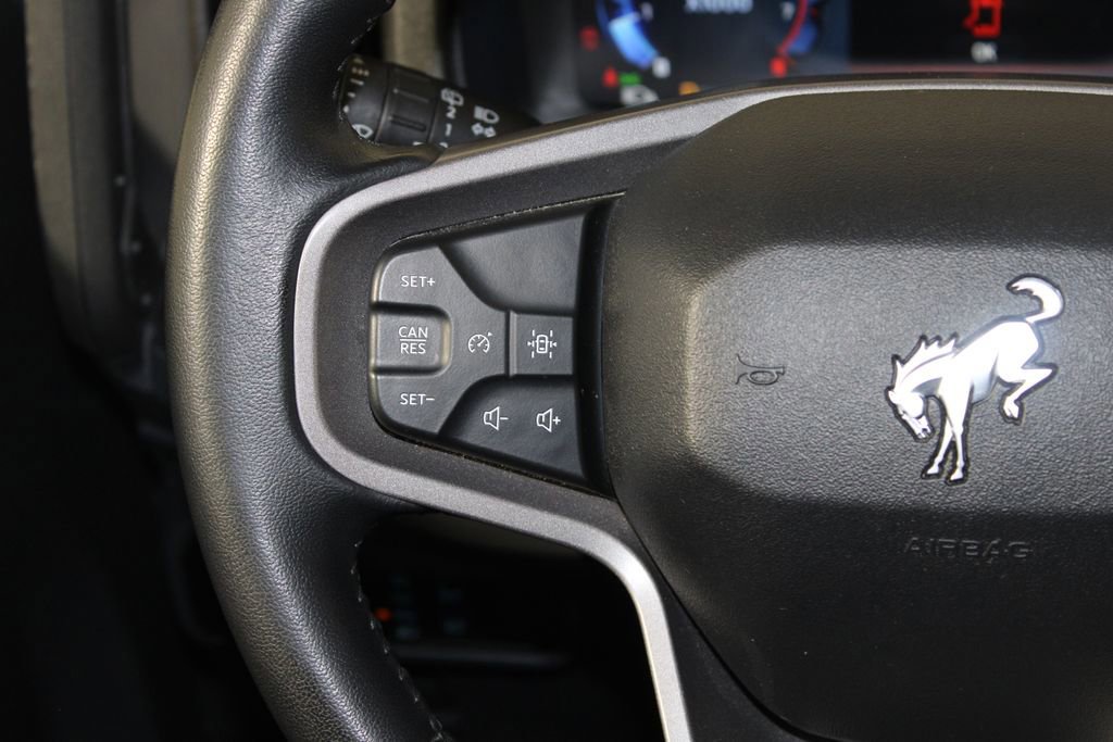 Certified 2025 Ford Bronco Big Bend image 16