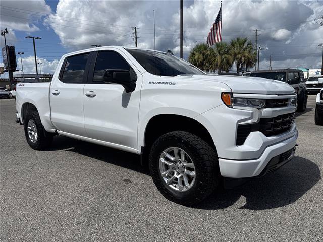 Used 2025 Chevrolet Silverado 1500 RST AWD/4WD image 15