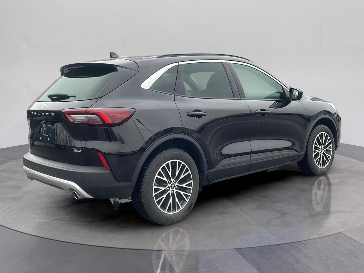 Certified 2023 Ford Escape SE FWD image 5