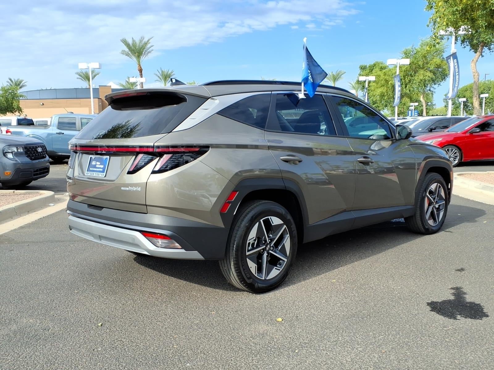 Used 2025 Hyundai Tucson SEL AWD/4WD image 4
