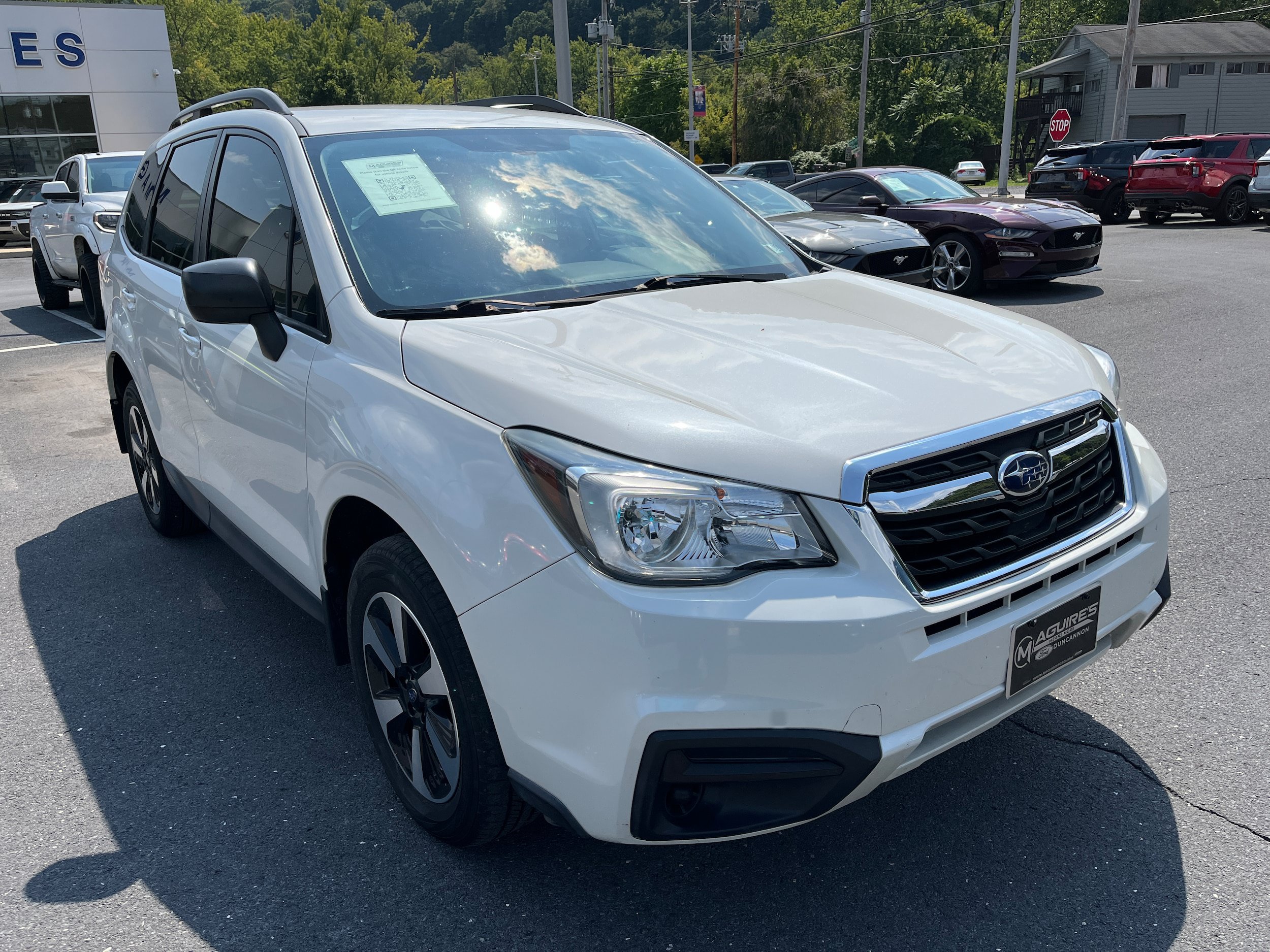 Used 2017 Subaru Forester 2.5i w/ Alloy Wheel Package AWD/4WD image 4