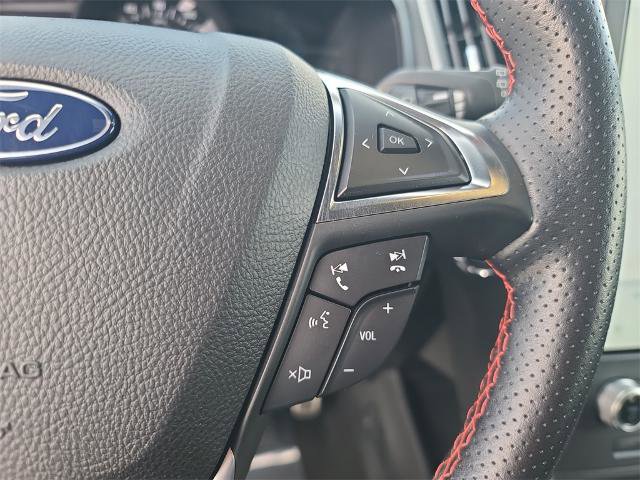 Certified 2022 Ford Edge ST-Line image 18