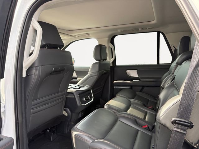 Certified 2025 Ford Expedition Active AWD/4WD image 11