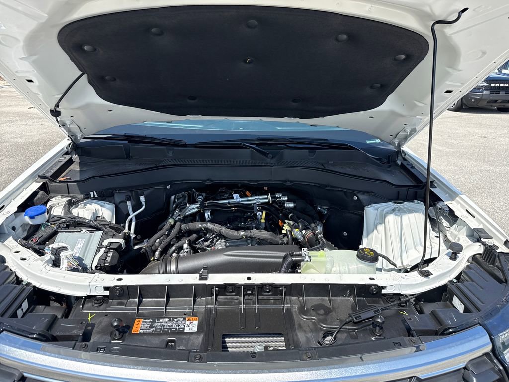 Certified 2025 Ford Explorer Active w/ Active Comfort Package image 30