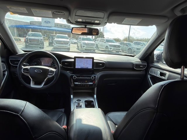 Certified 2023 Ford Explorer Limited image 8