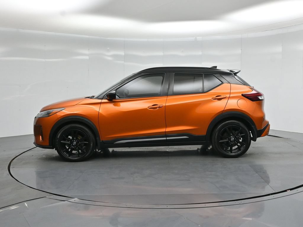 Used 2023 Nissan Kicks SR FWD image 27