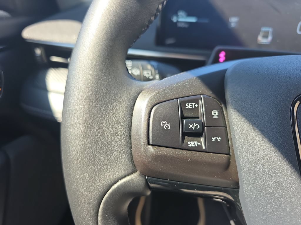 Certified 2025 Ford Mustang Mach-E Select RWD image 26