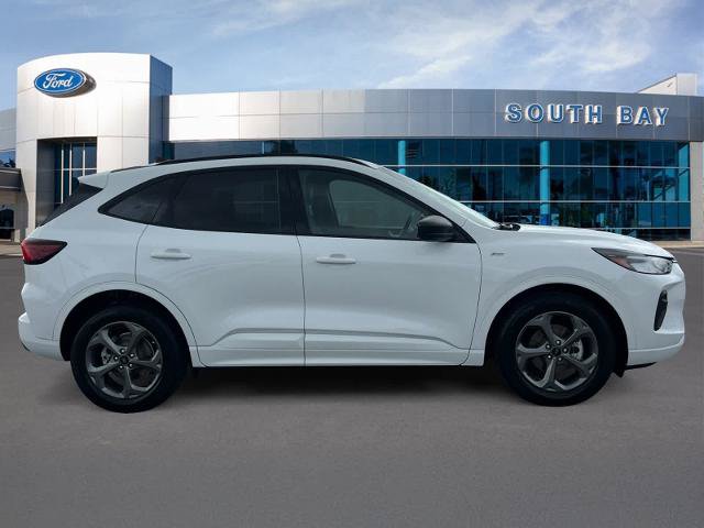 Certified 2023 Ford Escape ST-Line w/ Equipment Group 301A FWD image 6