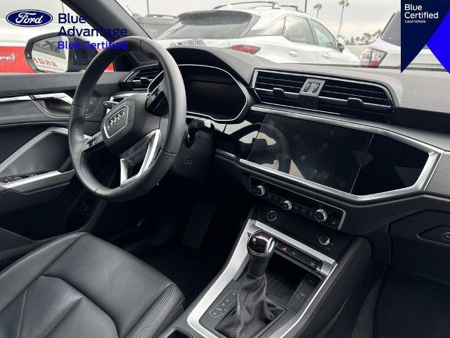 Used 2025 Audi Q3 2.0T Premium w/ Convenience Package AWD/4WD image 20
