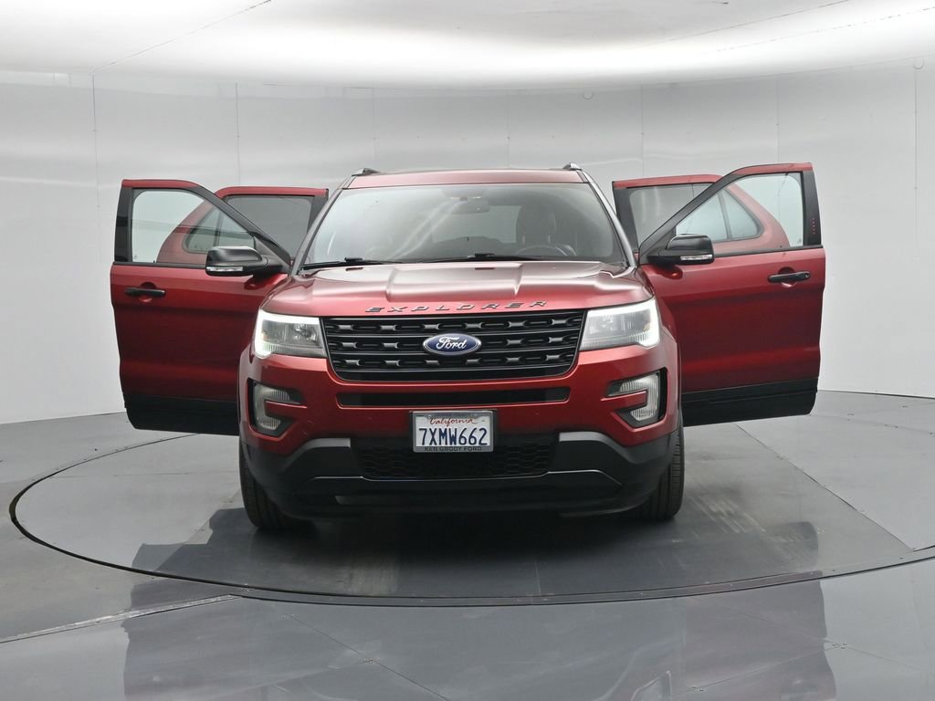 Certified 2017 Ford Explorer Sport image 34