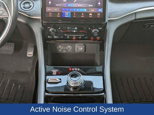 Used 2022 Jeep Grand Cherokee L Limited AWD/4WD image 22