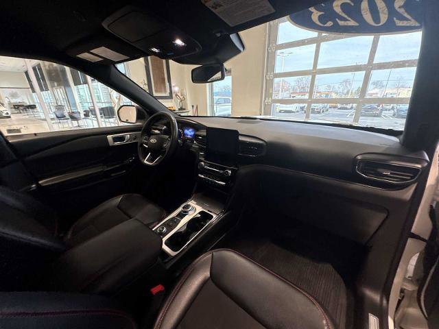 Certified 2023 Ford Explorer ST-Line image 29