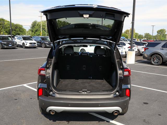 Certified 2025 Ford Escape Platinum AWD/4WD image 14