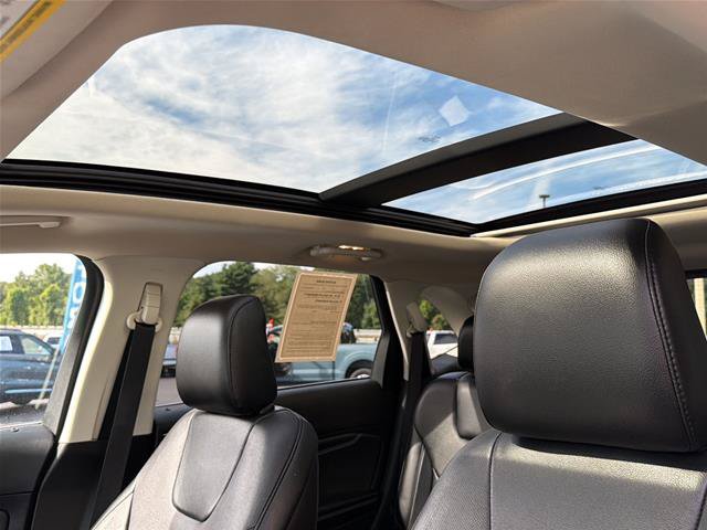 Certified 2020 Ford Edge Titanium w/ Equipment Group 301A AWD/4WD image 37