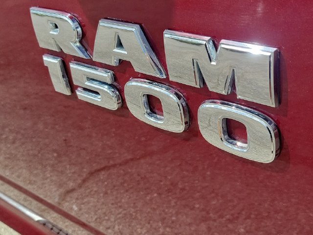 Used 2017 RAM 1500 Express RWD image 10