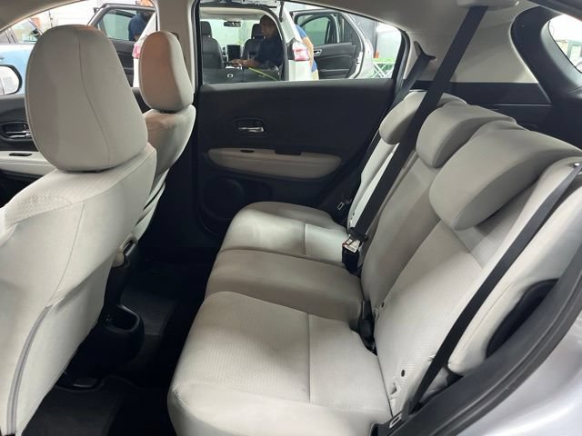 Used 2022 Honda HR-V LX image 42