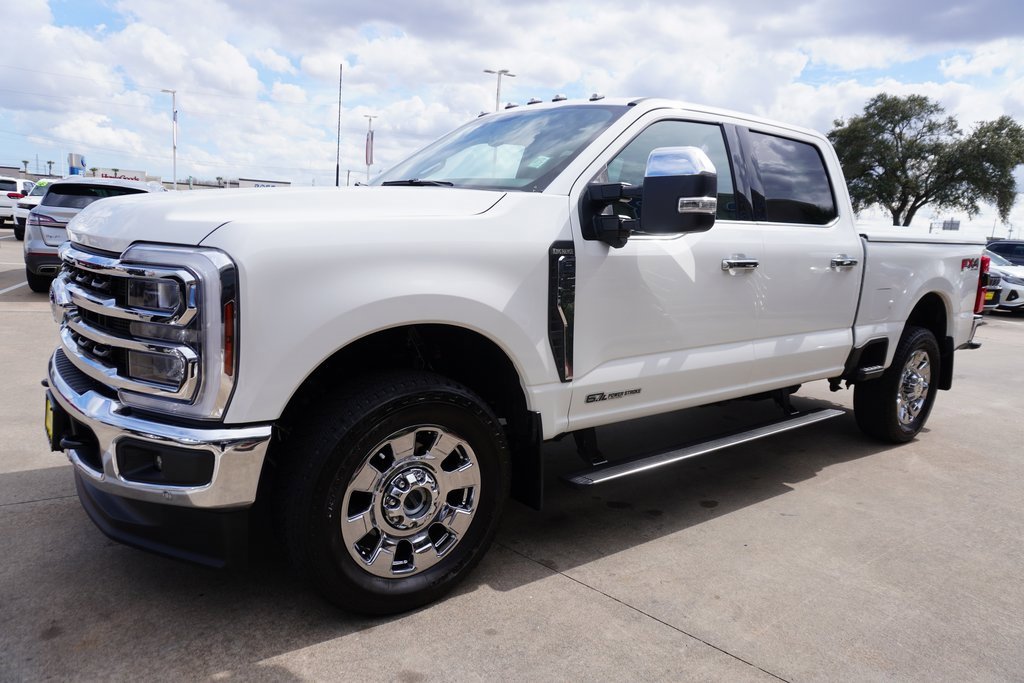 Certified 2025 Ford F250 King Ranch w/ Chrome Package image 3
