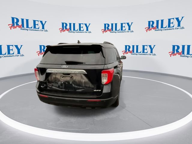 Certified 2021 Ford Explorer XLT image 8